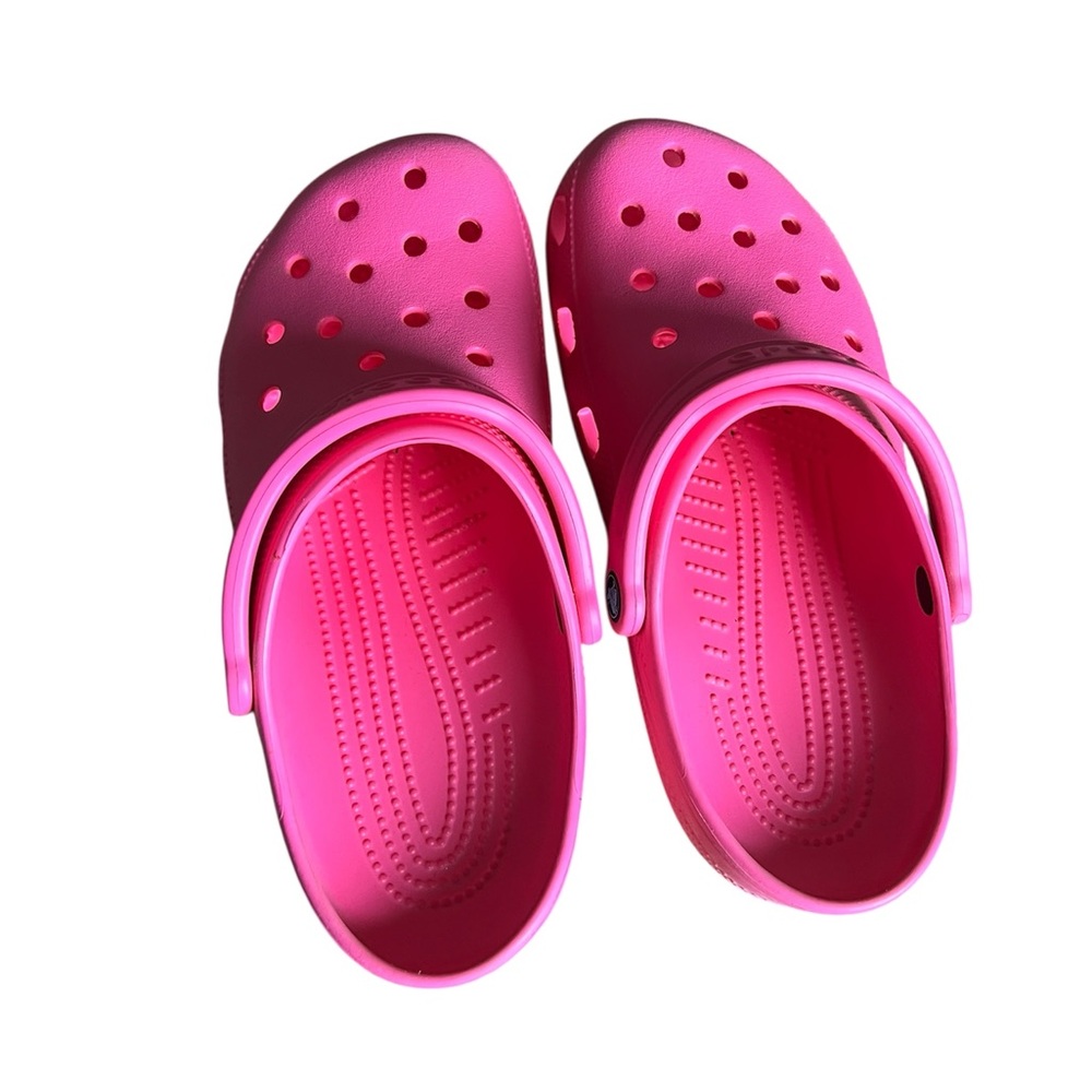 CROCS Women Shoes - Vibrant Pink - Picture 2 of 6